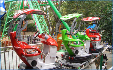 游乐场景区社区公园商场儿童游乐设备碰碰车等